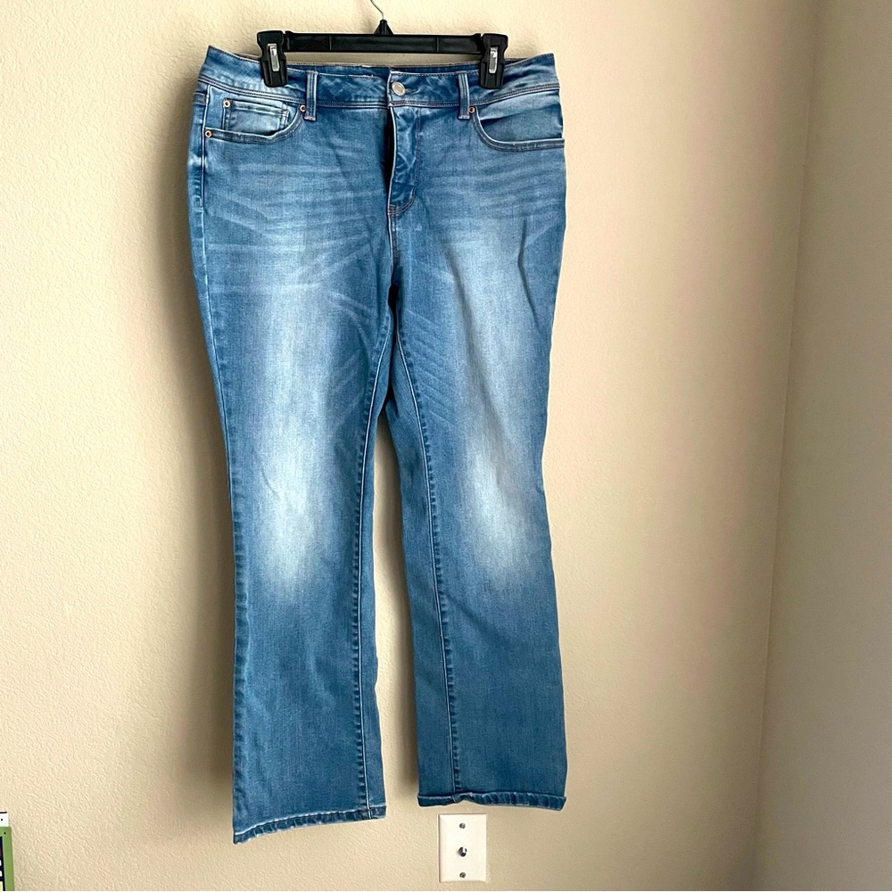 Time and Tru size 12 mid rise boot cut jeans
